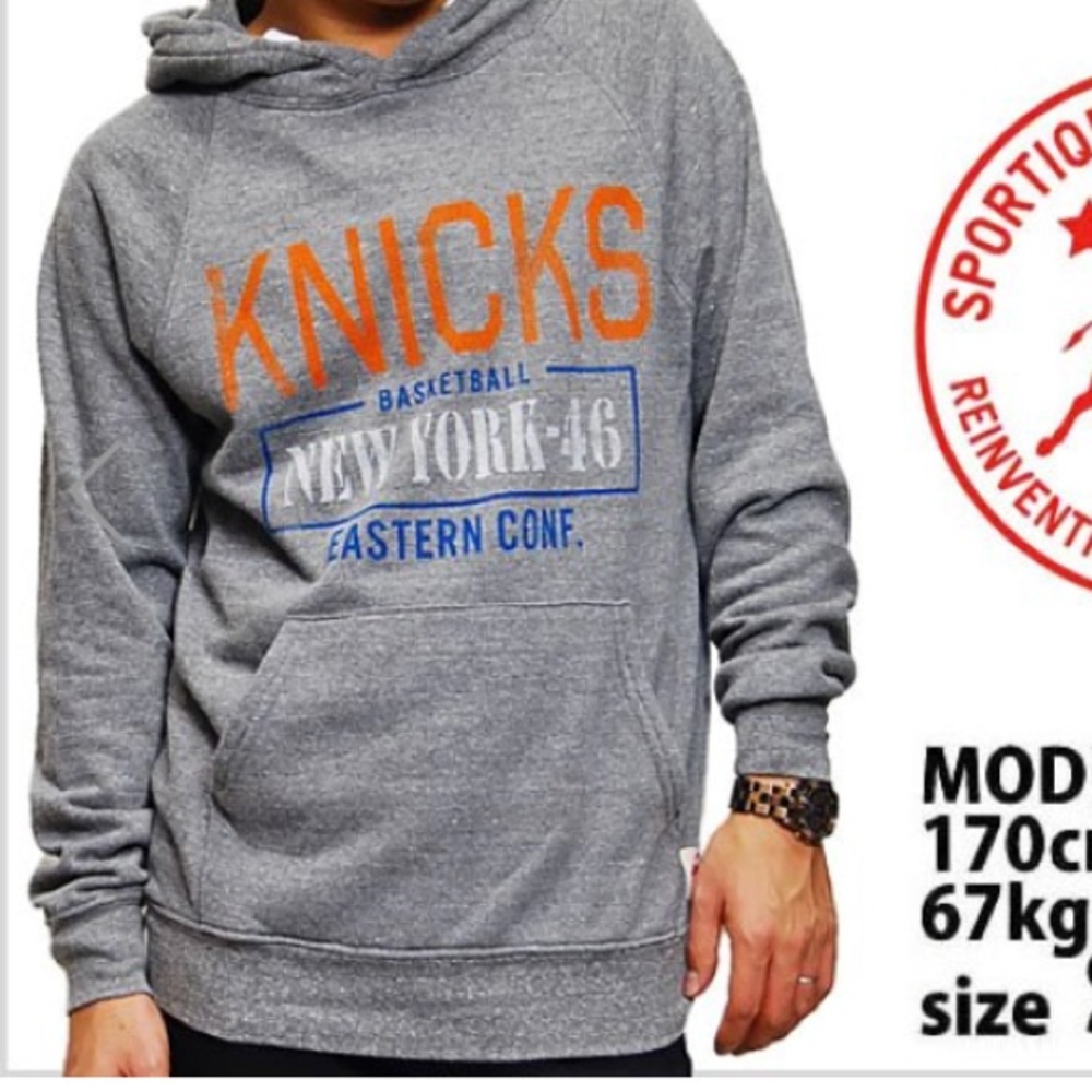 NWOT MEN’S NY KNICKS HOODIE. SO SOFT AND COMFY